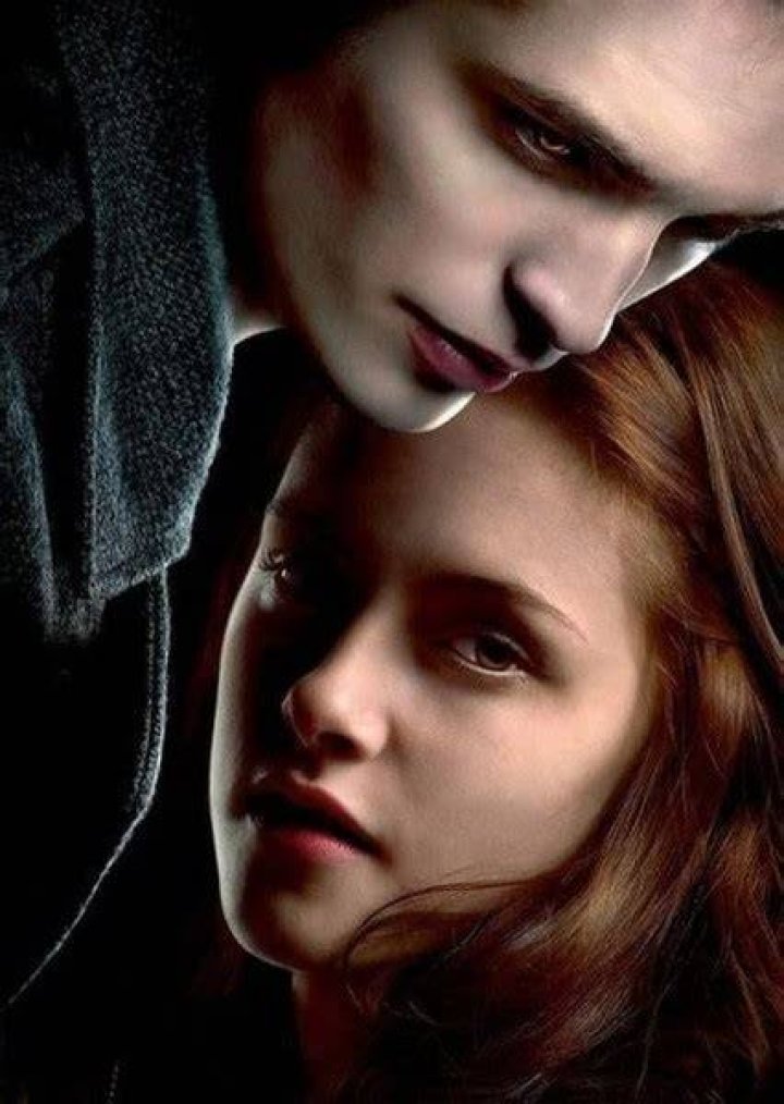 Actors who should play love interests of other actors ( lesbian version )