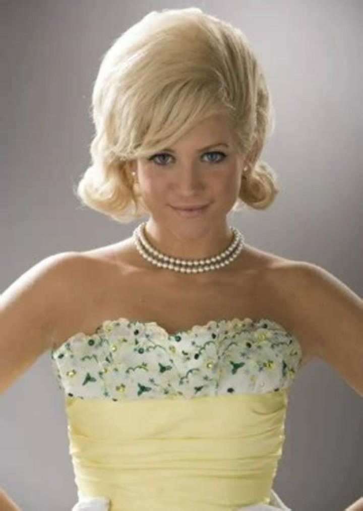Amber Von Tussle Fan Casting for Hairspray | myCast