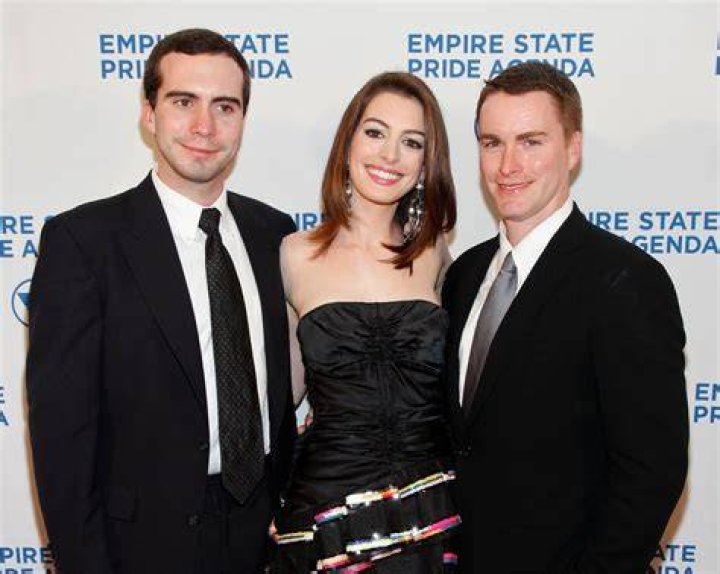 Anne, Thomas, and Michael Hathaway Celebrities With Their Siblings