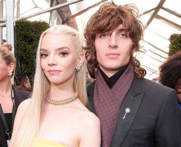 Anya TaylorJoy Dating History From ExFiance Eoin Macken to Rumored