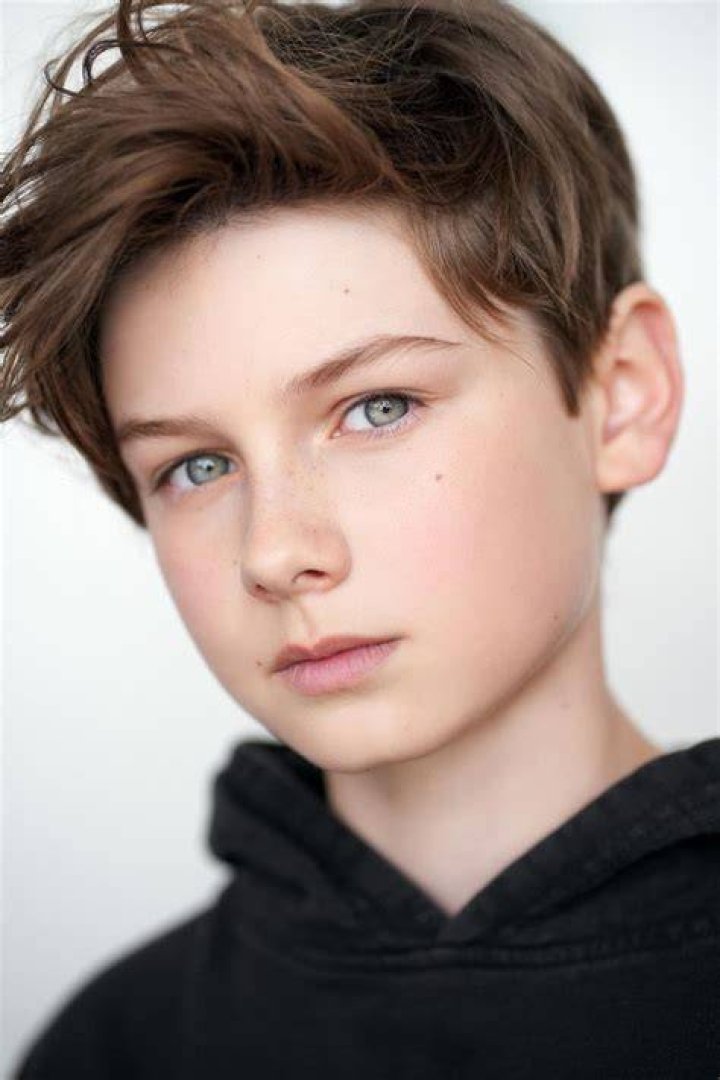 Bentley Storteboom as Sean Anderton in MINORITY REPORT