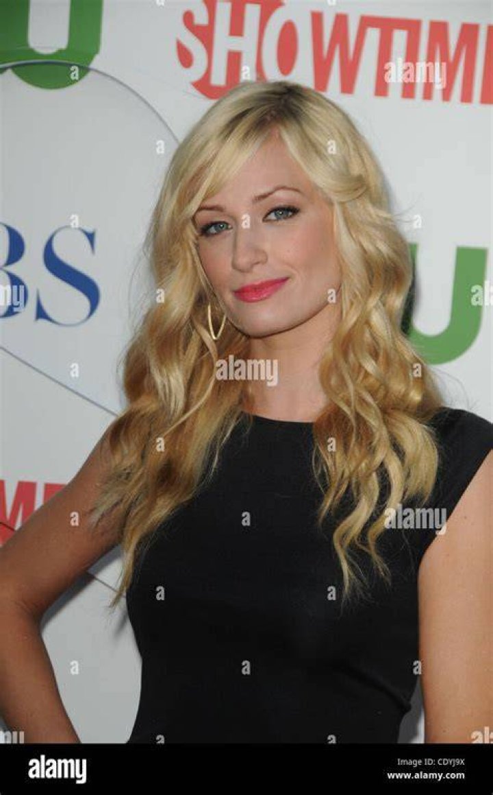 Beth Behrs Picture 11 CBS, The CW And Showtime TCA Party