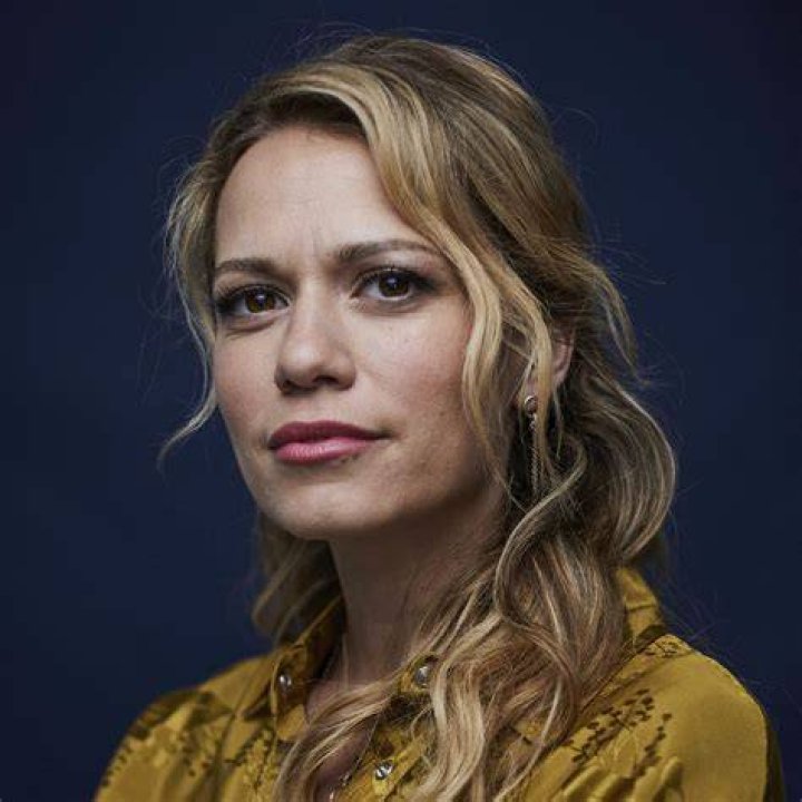 Bethany Joy Lenz as Jenna Sommers in The Vampire Diaries