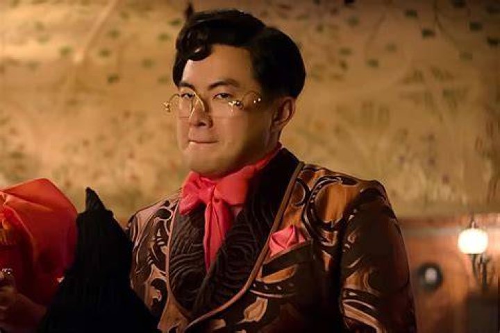 Bowen Yang as Lloyd Lee in Entourage