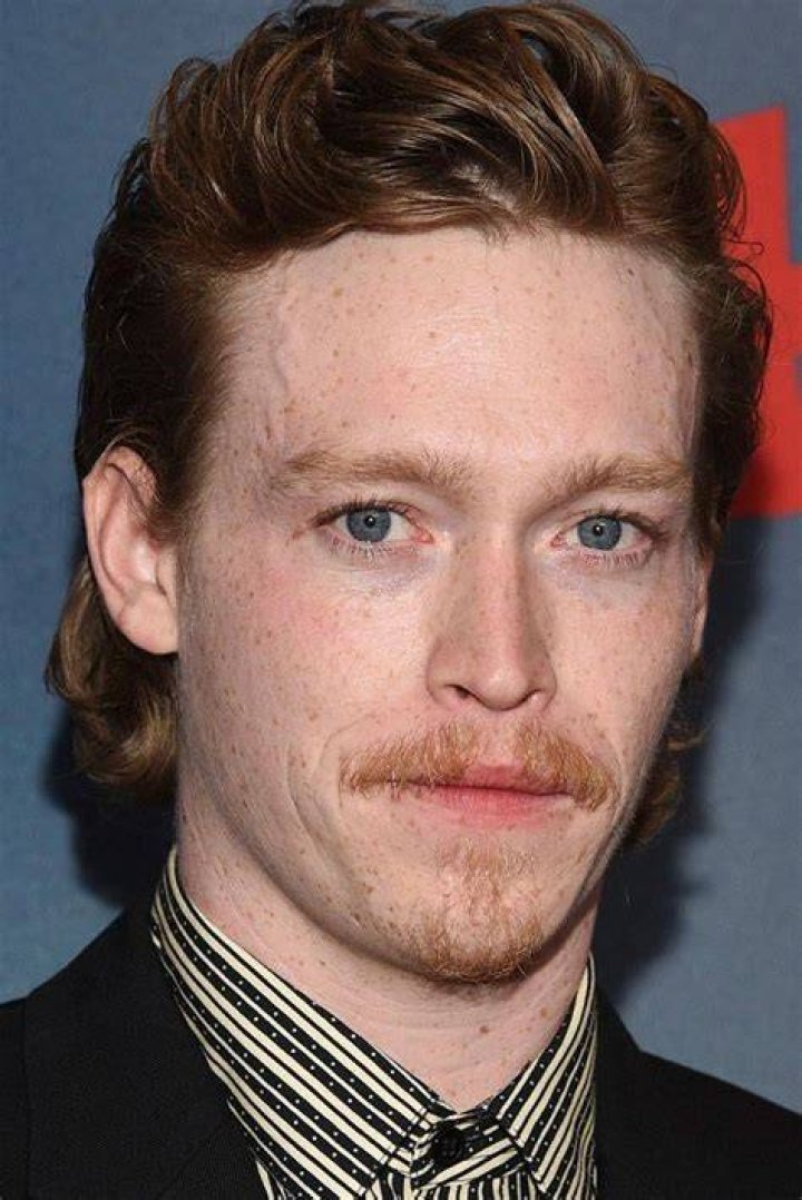Caleb Landry Jones as Rob Eakin in Eternal Sunshine of the Spotless Mind