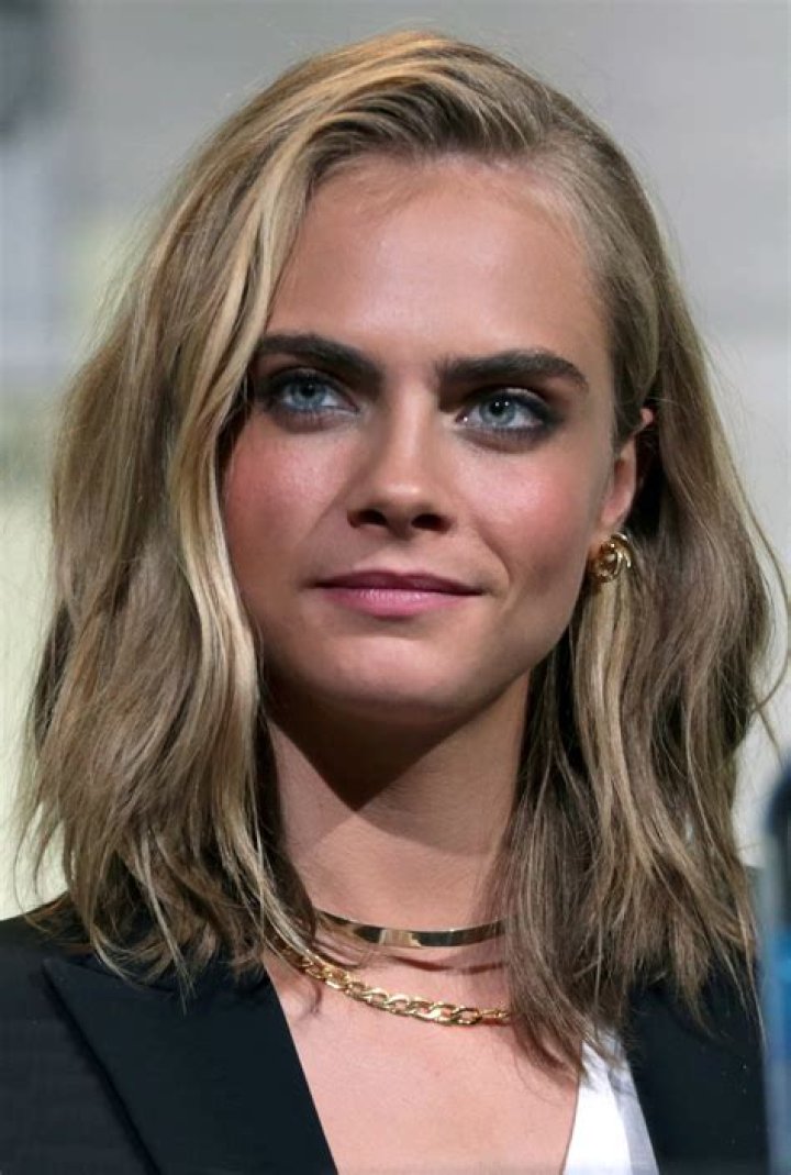 Cara Delevingne as 25 in Look-alikes