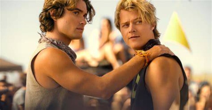 Chase Stokes as Ronnie &ldquo;Sunshine&rdquo; Bass in Remember the Titans(2022 remake)