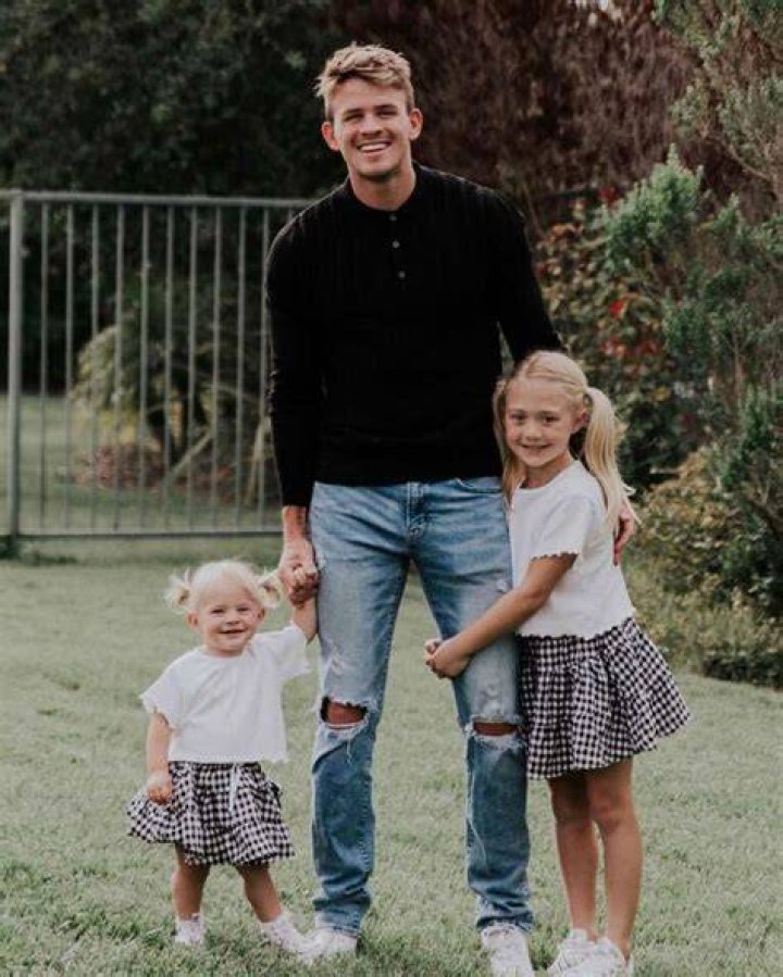 Cole LaBrant Biography Facts, Childhood, Family Life & Achievements