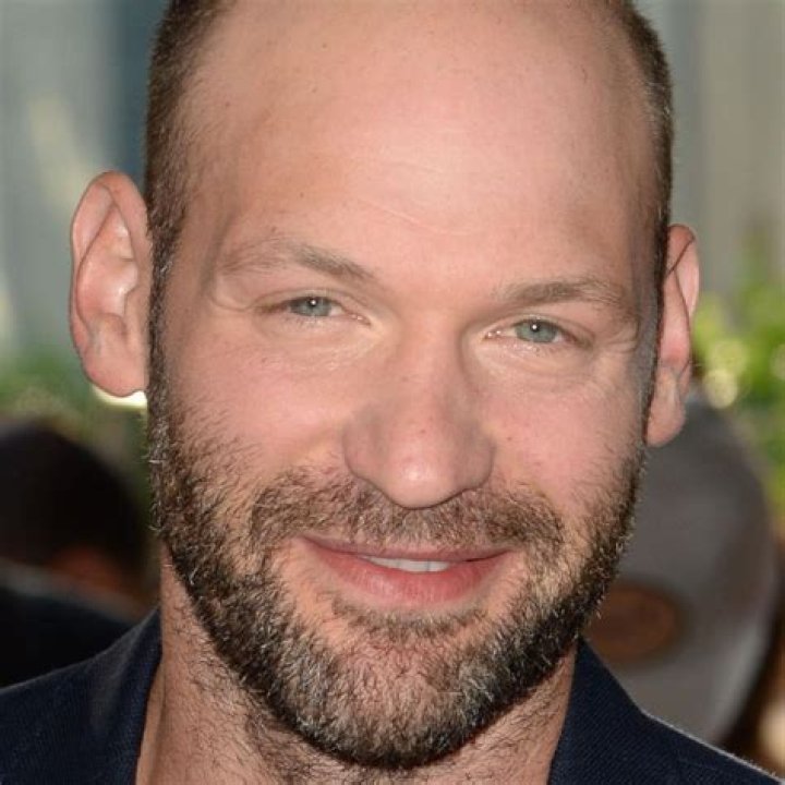 Corey Stoll as Horry Callen in This Is Where I Leave You (2024)