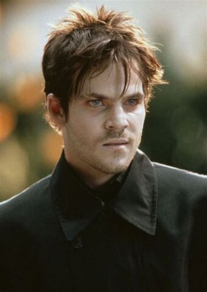 Deacon Frost trilogy (2000-2002)