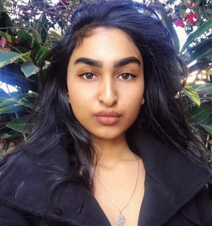 Deepti Jal Singh as Alli Bhandari in Degrassi