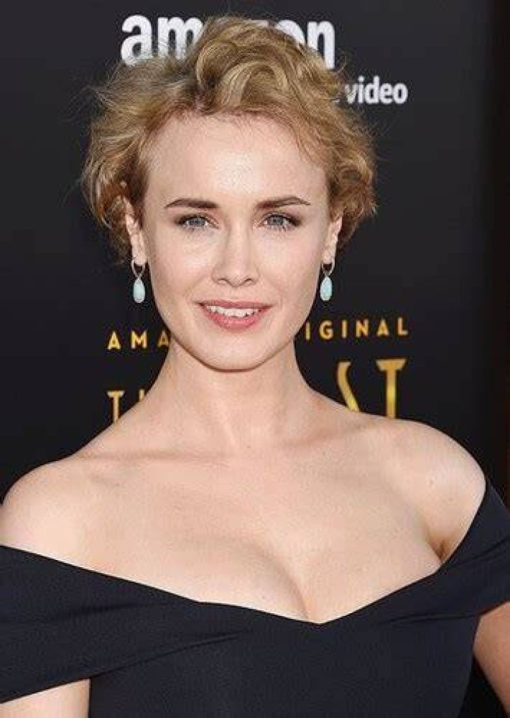 Dominique McElligott Fan Casting
