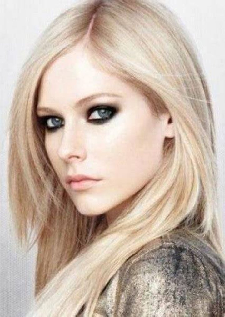 Dream Female Musical Artist Collaborations