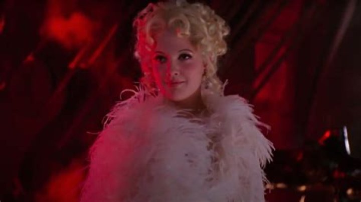 Drew Barrymore as Sugar in Batman Forever Alternative Casting 