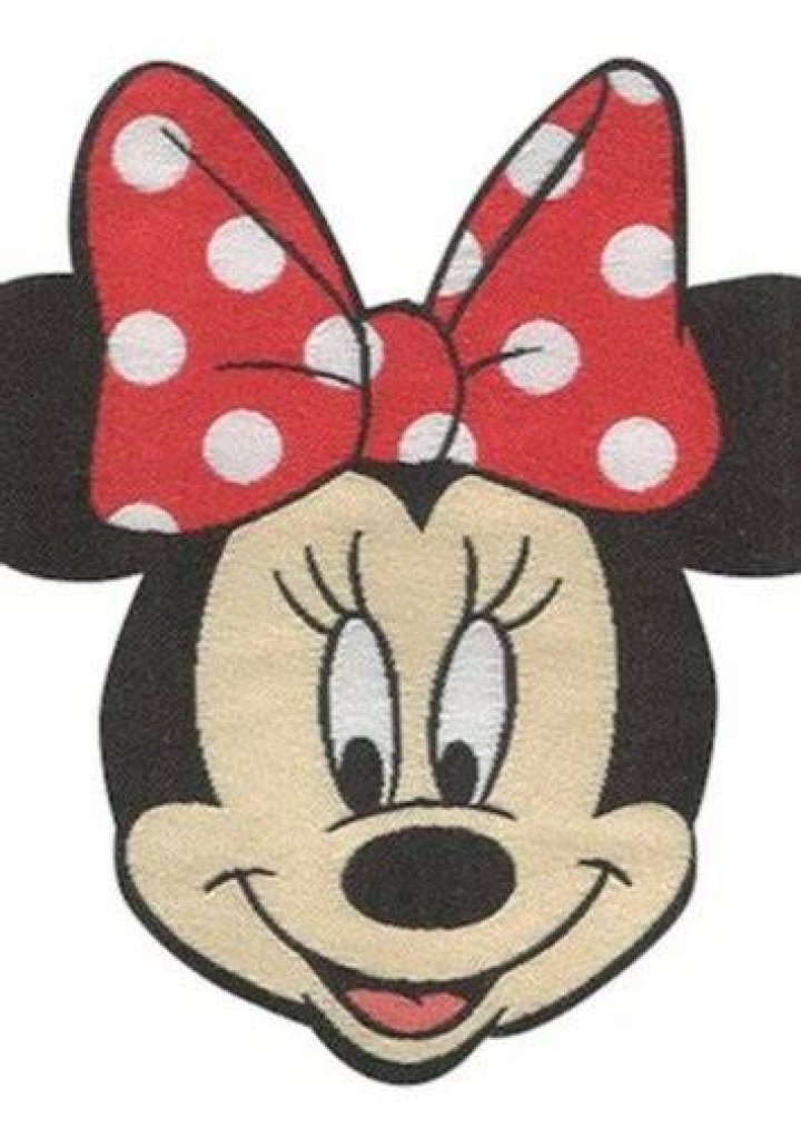 Eileen McDonough as Minnie Mouse in Cartoon Character Crossover