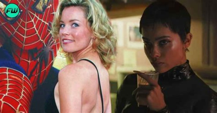 Elizabeth Banks as Catwoman in Zack Snyder's Gotham City