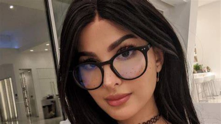 Exploring SSSniperWolf's Body: Fitness, Health, And Beauty Secrets