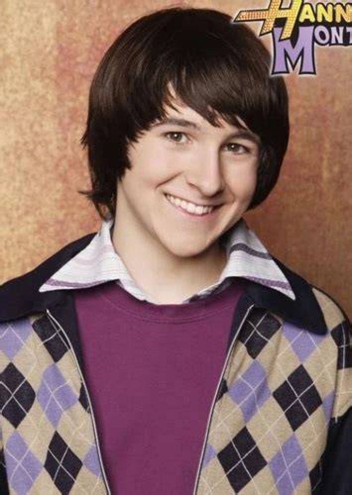 Fan Casting Jacob Elordi as Oliver Oken in Hannah Montana on myCast