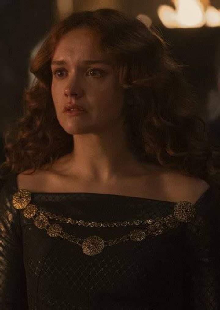 Fan Casting Olivia Cooke as Lily Potter in The PERFECT Harry Potter Reboot on myCast