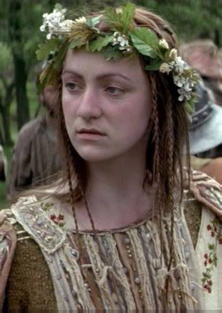 Fan Casting Rose Leslie as Mrs. Morrison in Braveheart on myCast