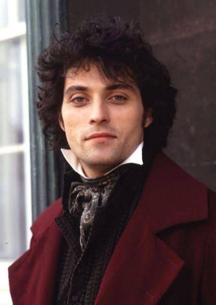 Fan Casting Rufus Sewell as David Cameron in The Crown Season 5 on myCast