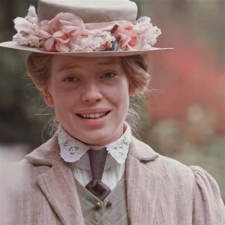 Find an Actor to Play Miss Muriel Stacy in Anne of Green Gables on myCast