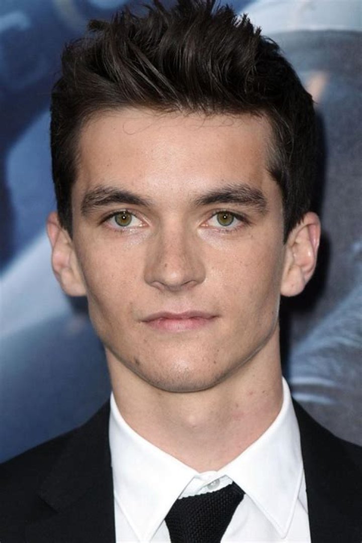 Fionn Whitehead as Declan Gormley in Mission: Impossible III