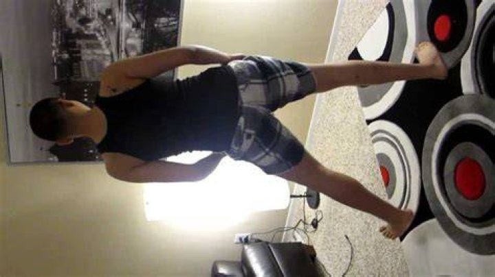 gay guy twerking YouTube