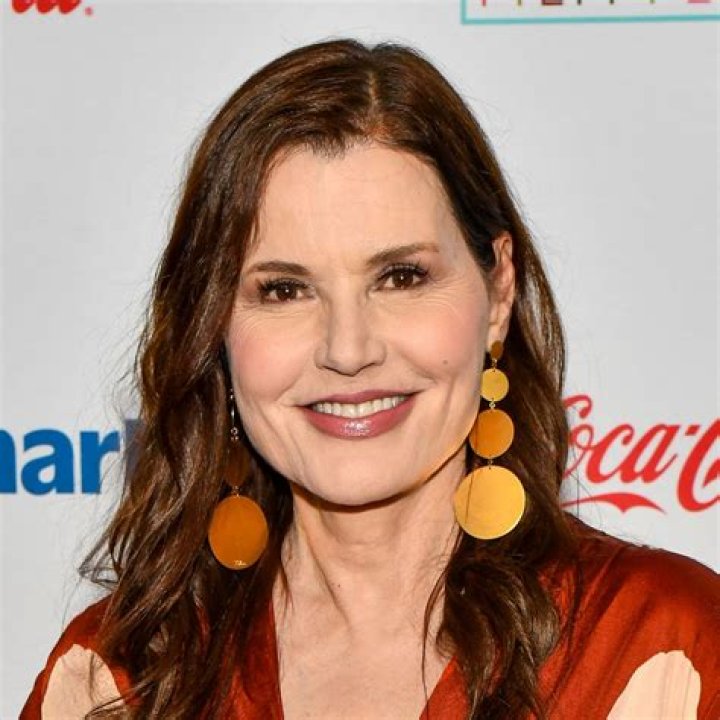 Geena Davis as Rebecca Hutman in Night at the Museum (1986)