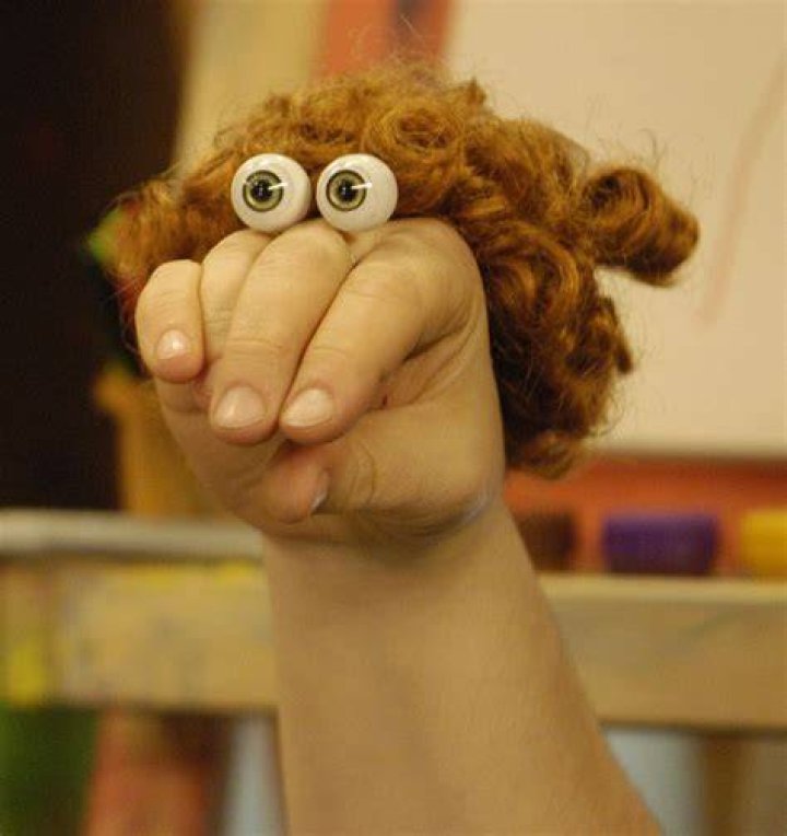 Heather Asch Puppet Builder Puppeteer Design & Construction