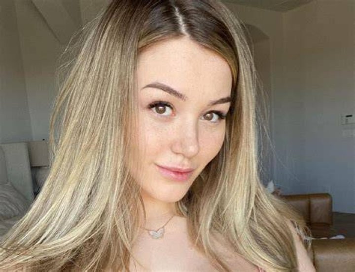 Heidi Grey Twitter, Bio, wiki, Age, Height, Boyfriend, onlyfans etc