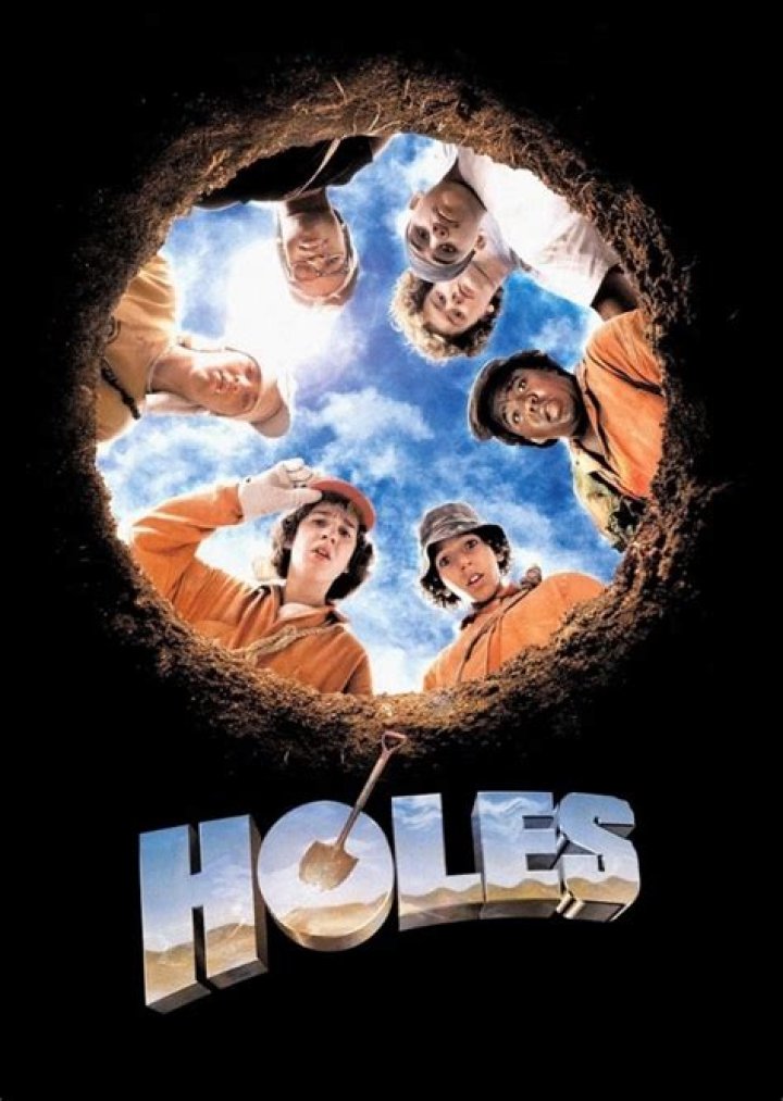 Holes (1993)