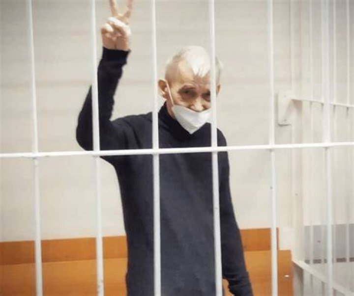 Iouri Dmitriev condamn&eacute; &agrave; 15 ans de prison Association M&eacute;morial France