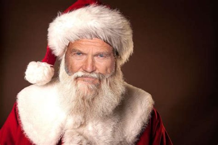 Jeff Bridges as Santa Claus in The Christmas Chronicles Recast