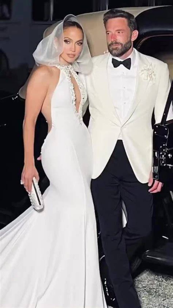Jennifer Lopez to Wed Boyfriend Casper Smart in Lavish 3 Million