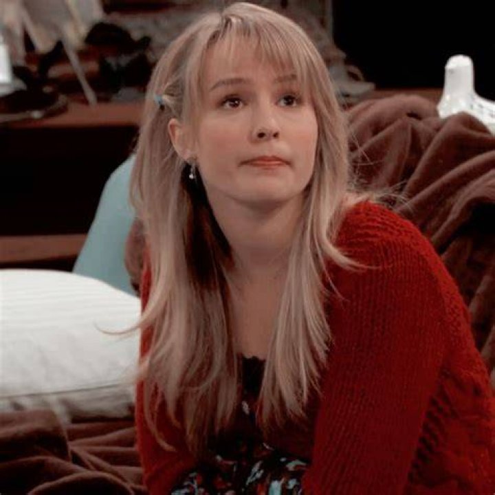 Jessica Belkin as Teddy Duncan in Good Luck Charlie 2021 Remake