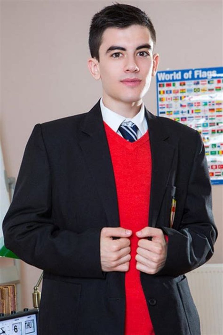 Jordi El Nino Polla as Secondary Character in Boring I Love You