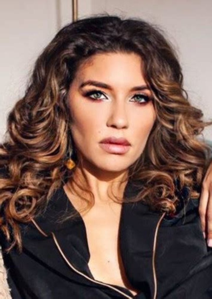 Juliana Harkavy as SANDRA HAWKE in Green Arrow: The Emerald Archer