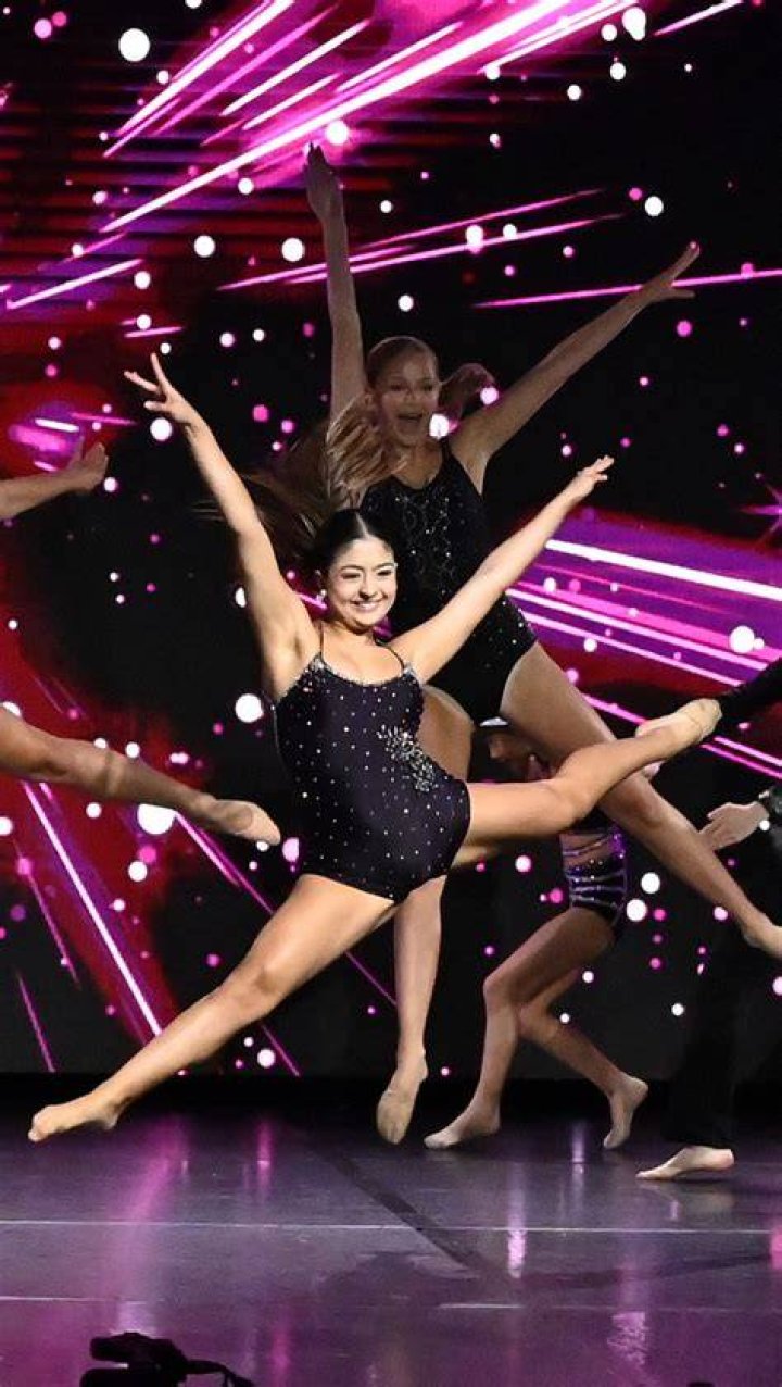 Kalani Hilliker, Dance World, Dance Moms Girls, Carl Grimes, Niece And