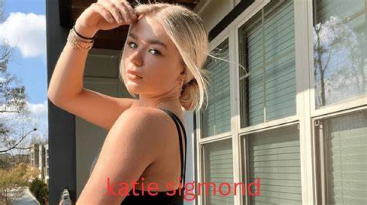 Katie Sigmound: The Rising Star Of Social Media And Fitness