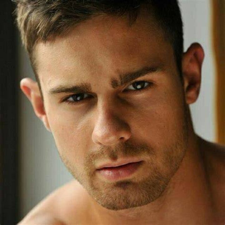 Kirill Dowidoff Beautiful men, Handsome men, Male face