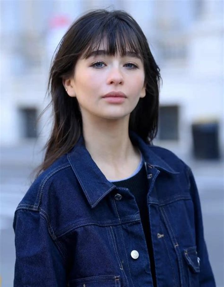 Malina Weissman as Senator Riyo Chuchi in Live-Action Star Wars: Clone Wars