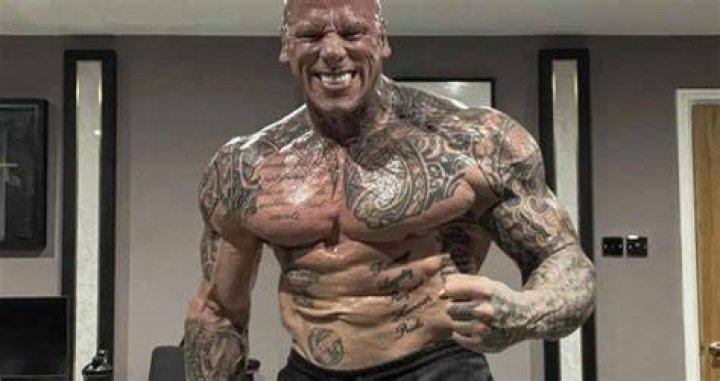 Martyn Ford as Meathook in The Secret of Monkey Island