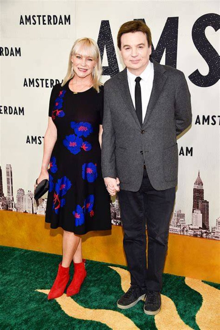 Mike Myers&rsquo;s Wife Meet Kelly Tisdale & Learn About His First Spouse
