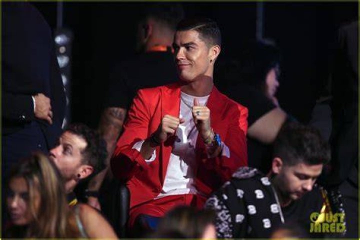MTV EMAs 2019 Cristiano Ronaldo's girlfriend Rodriguez wows