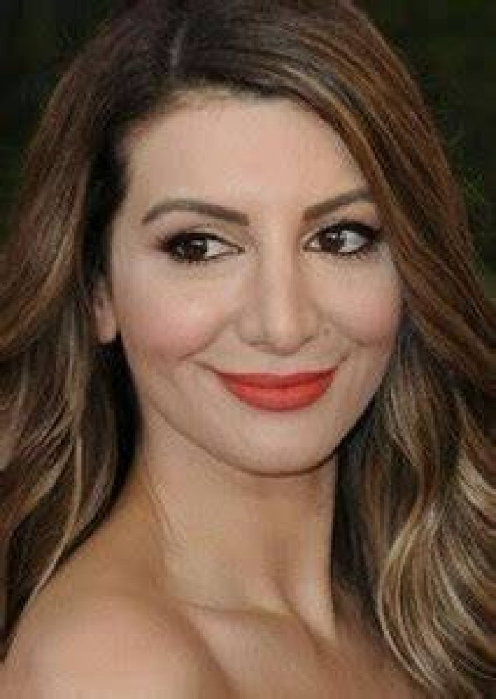 Nasim Pedrad Fan Casting