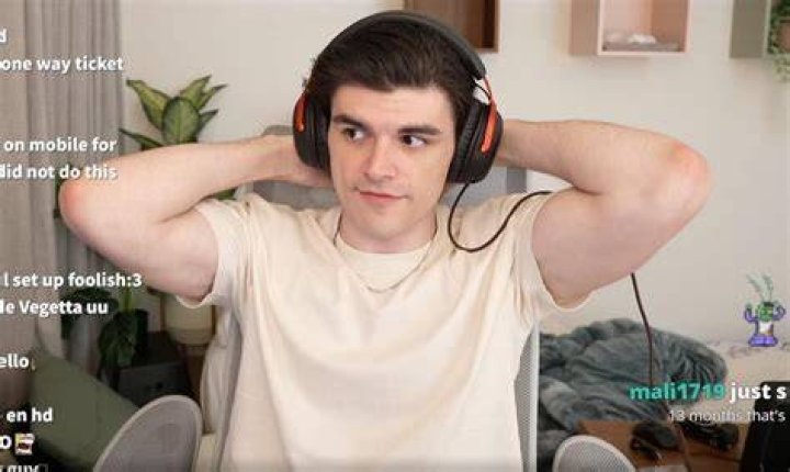 Noah Brown as Foolish Gamers in Dream SMP