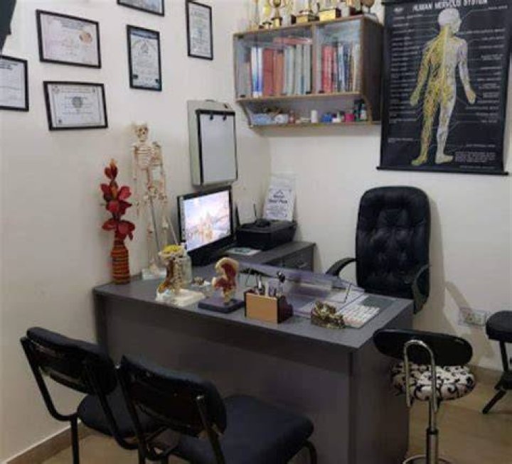 PARAS Osteopathy and Chiropractic clinic Dehra Dun