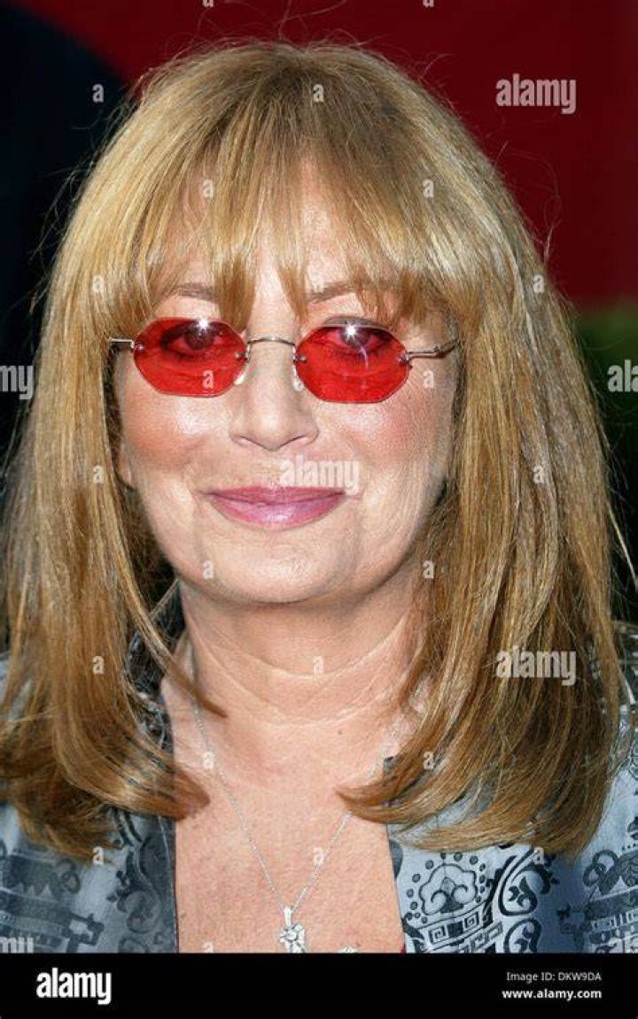Penny Marshall as Director in Laverne and Shirley
