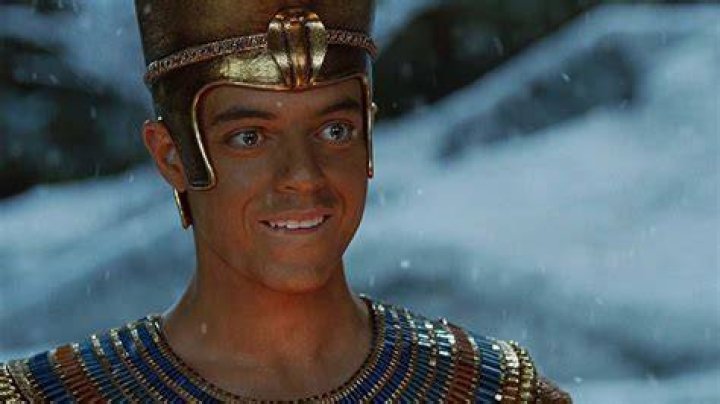 Rami Malek d&eacute;couvrez son tout premier r&ocirc;le en pharaon dans La Nuit au